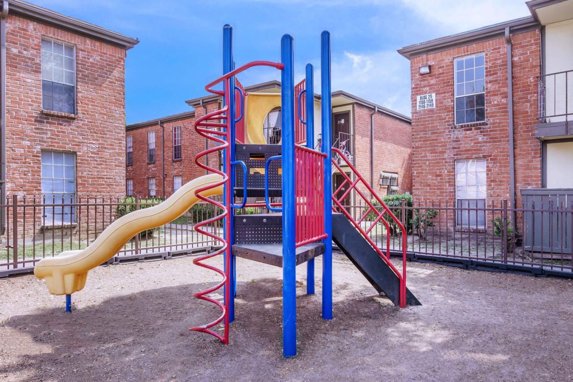La Estancia Apartments, Houston, TX - Houston, TX | Impex Capital Group